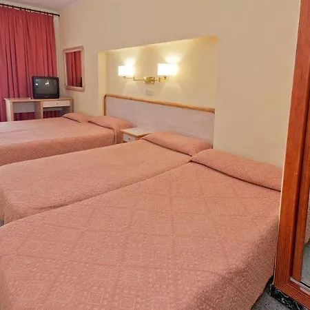 Vila De 3* Calella